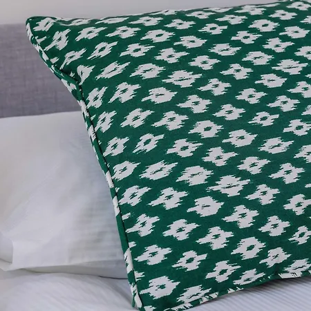 Sloneczna Comfy With Balcony & Parking By Renters 아파트 카토비체