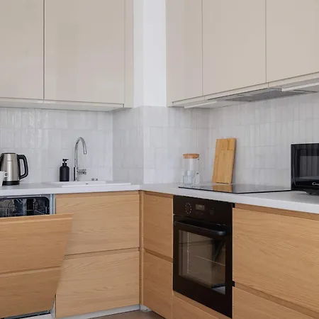 Apartment Sloneczna Comfy With Balcony & Parking By Renters Kattowitz