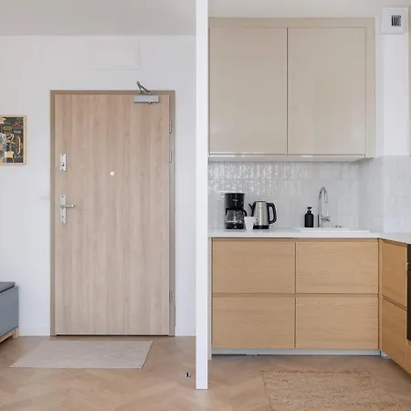 Sloneczna Comfy With Balcony & Parking By Renters