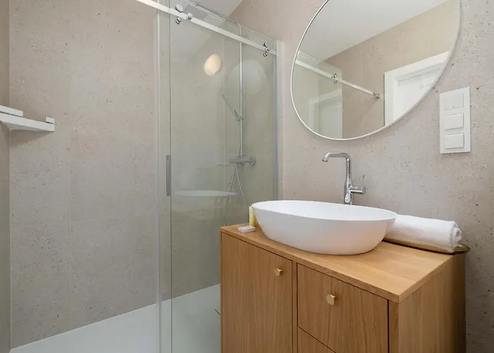 Sloneczna Comfy With Balcony & Parking By Renters Κατοβίτσε