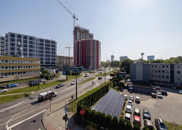 Sloneczna Comfy With Balcony & Parking By Renters Κατοβίτσε
