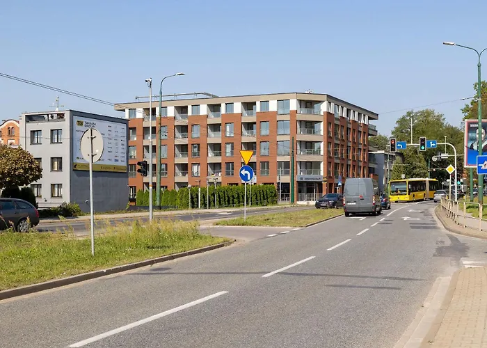 Sloneczna Comfy With Balcony & Parking By Renters * Κατοβίτσε